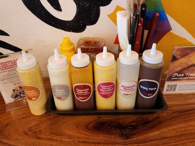 Sauces at Salchidodo